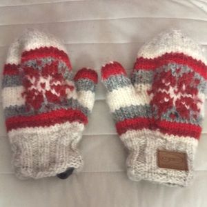 Fleece lined Wool mittens